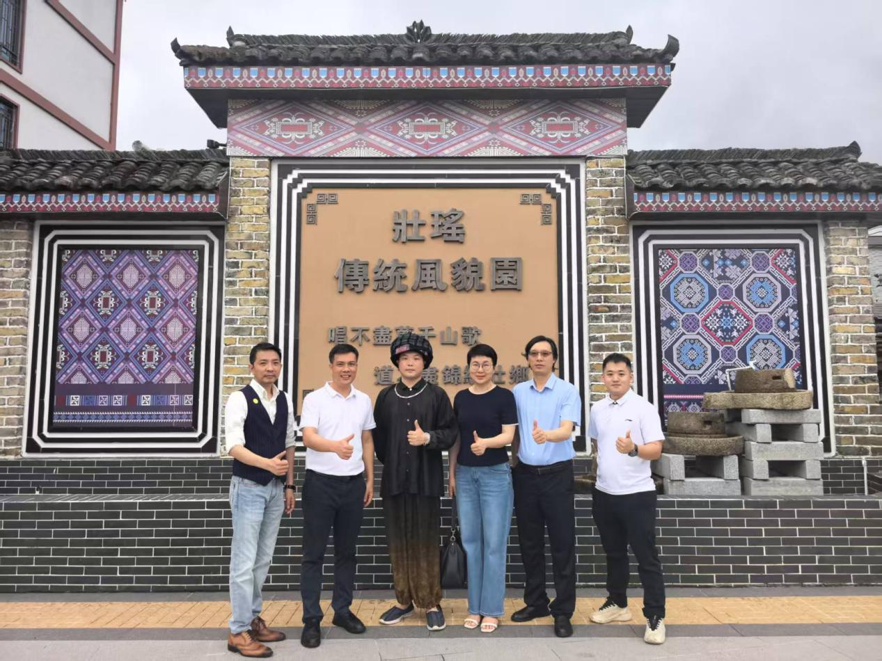 【职业教育活动周】艺术设计学院赴清远走访校友